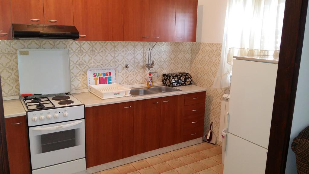 Ferienwohnung Apartman Dukic Trogir Exterior foto