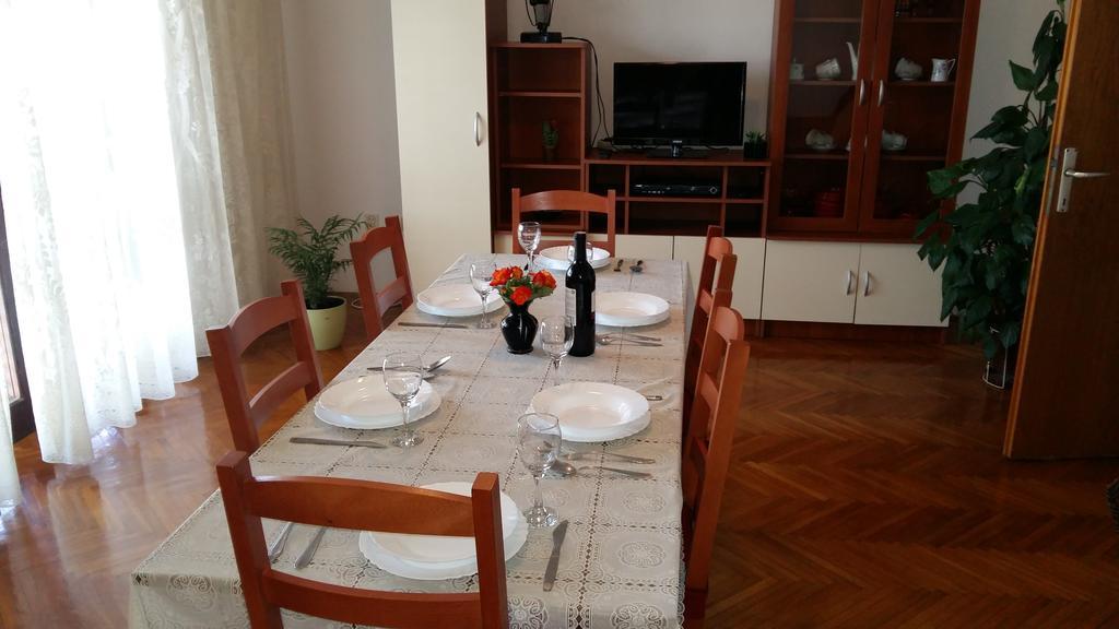 Ferienwohnung Apartman Dukic Trogir Exterior foto